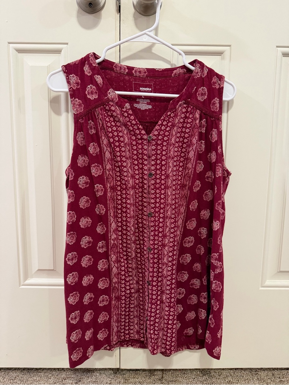 Sonoma Goods For Life Sleeveless V-Neck Blouse in Burgundy Floral Print